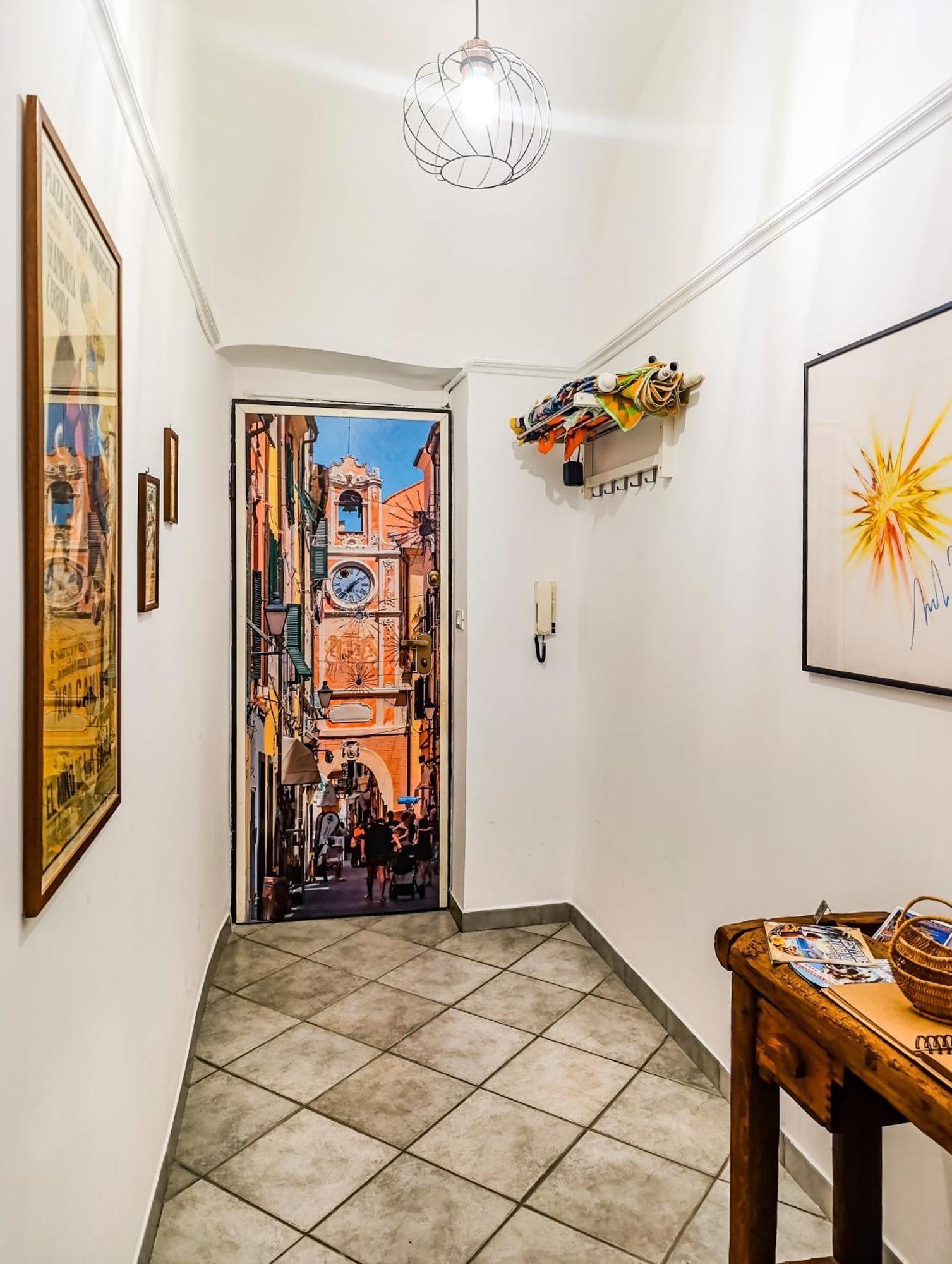 Garibaldi 57 Apartment Loano Bagian luar foto